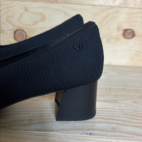 Vivaia Elegant Black‎ Women's square toe Heels - Picture 4 of 9